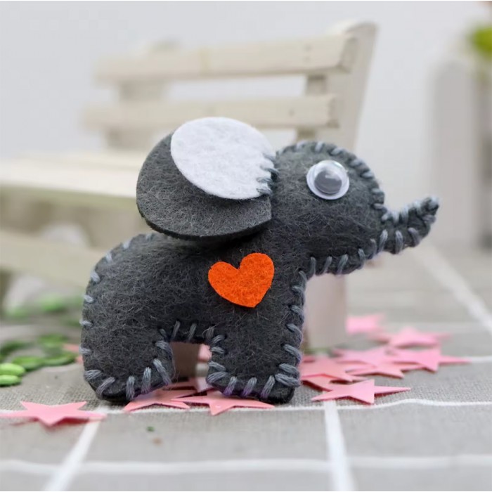 DIY Sewing Kids Toys Felt Sewing Kit Felt Stuffed Animal Craft Kit Customizable Styling